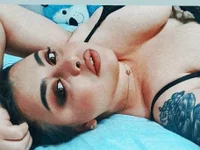 RaylleneRay3 Chat XXX live