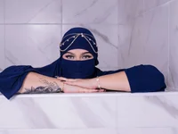 Модель anna-henao
