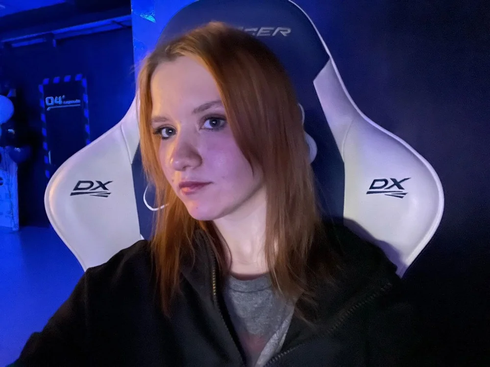 EdaBetter's Offline Chat Room