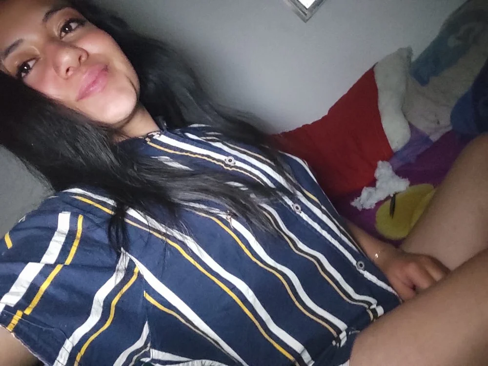 lucyy_miller offline chatrum
