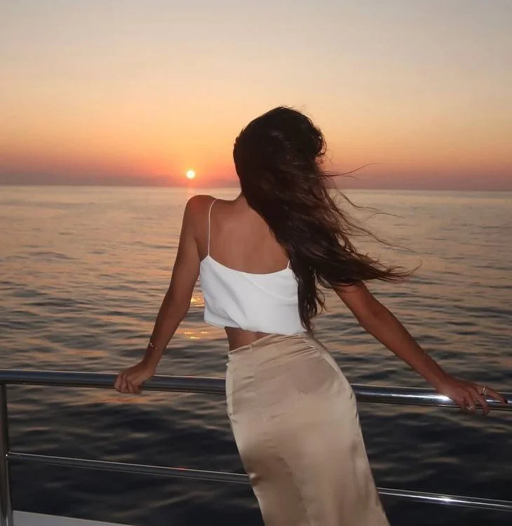 FoxyMoons' Offline XXX Chat