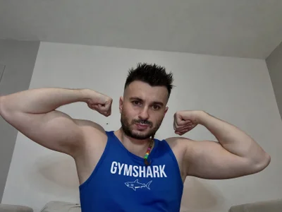 Hugec0ck007 Male Cheapprivates Free Cam Strip