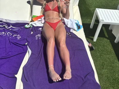 blondeychiaraxo