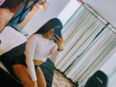 EmilyHornys_ profile