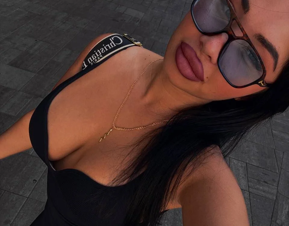 LaaadyDaaamn cam model