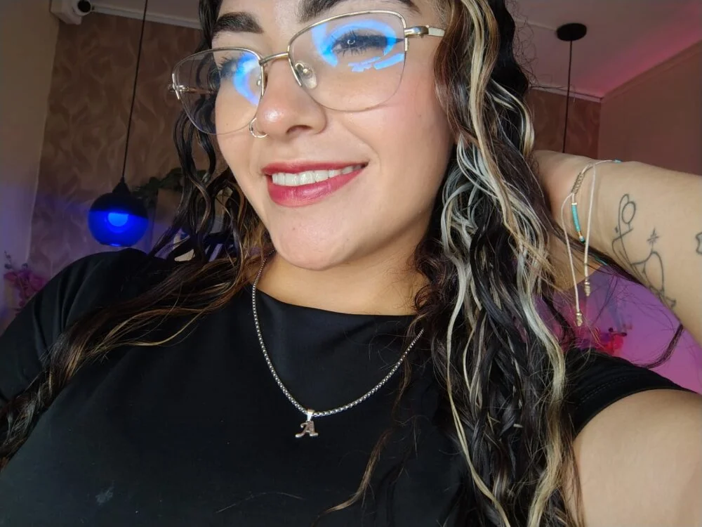 AdaraAngel 오프라인 XXX 채팅