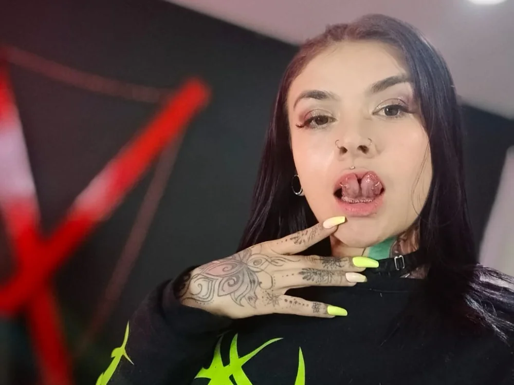 TAMARA_ROUSEW offline chatrum