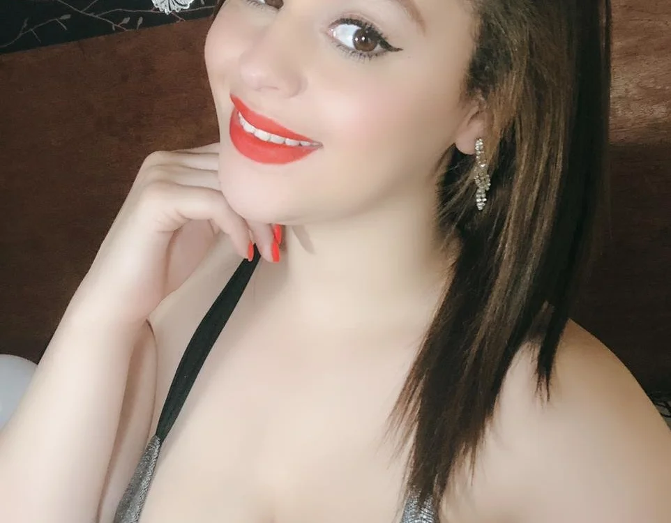 iris_horny's Offline Chat Room