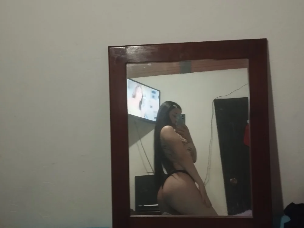 tatisw's Offline Chat Room