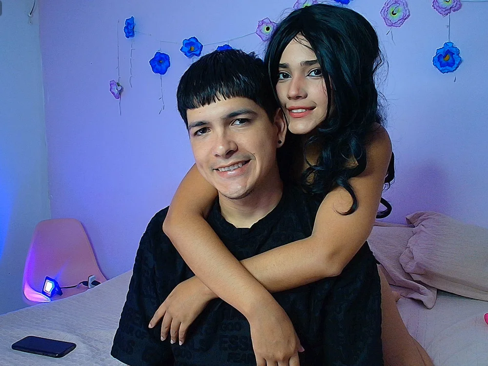 Thetoxicouple Chat XXX in diretta