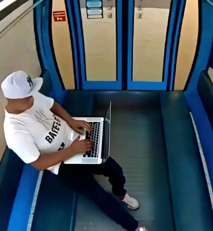 Rickyonly's most recent online preview