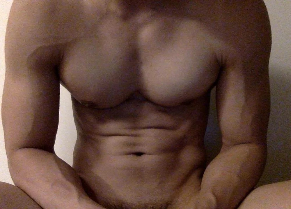 ห้องแชทออฟไลน์ของ Patricknaked