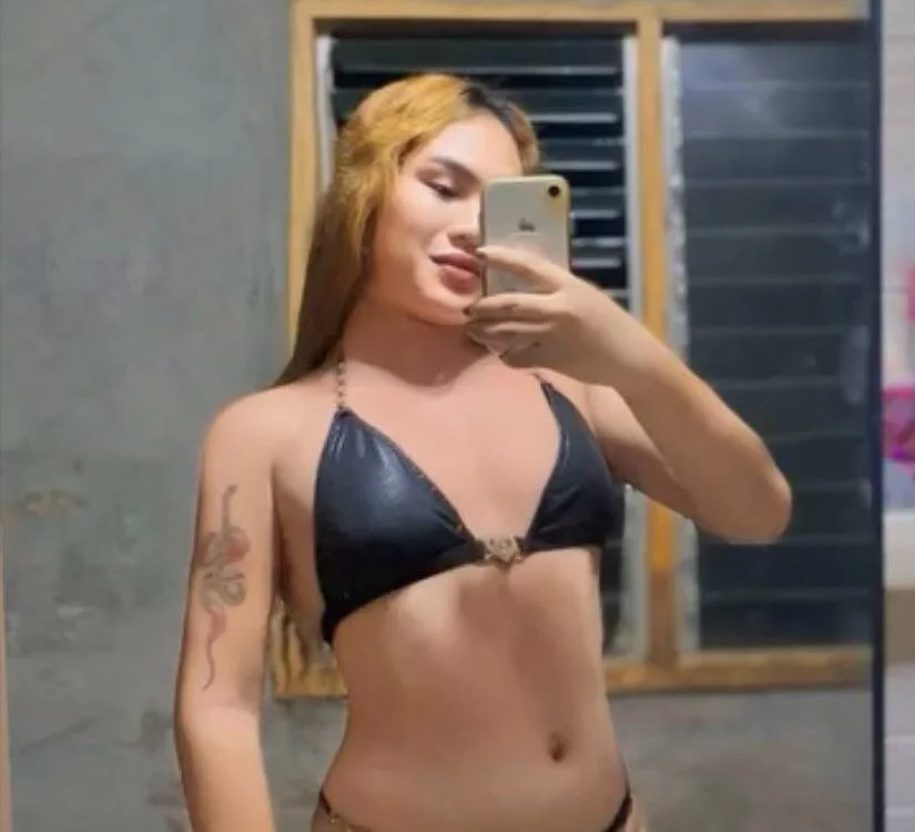 Tapiraw_janelzz Offline XXX-Chat