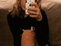 ariasprivateshows' Offline XXX Chat