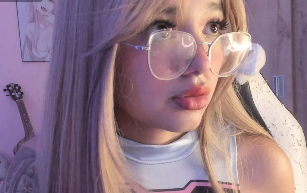 aryangel__'s Offline Chat Room