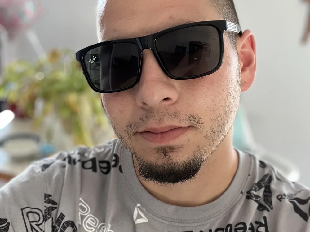 Luiii758386 offline chatrum
