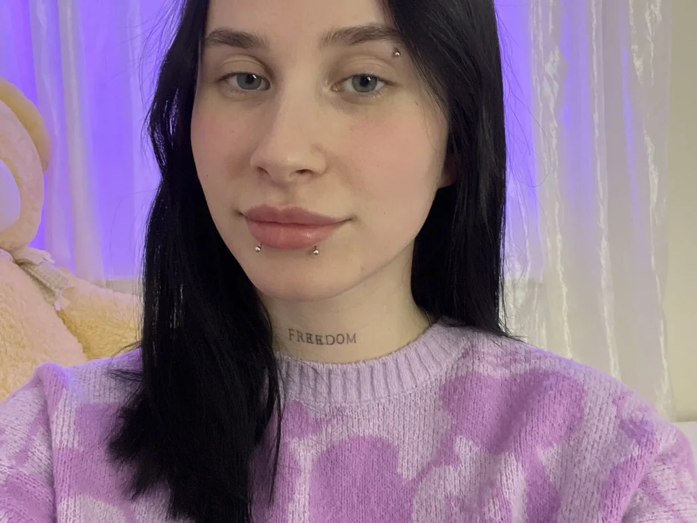 Real_naturee_'s Offline Chat Room