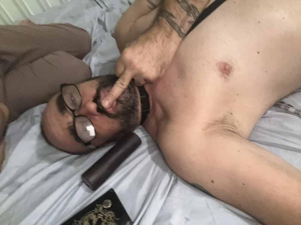 goonerNwynter offline XXX-chat