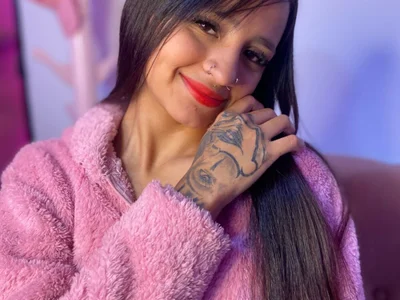 Lauraaa_pink18 profile