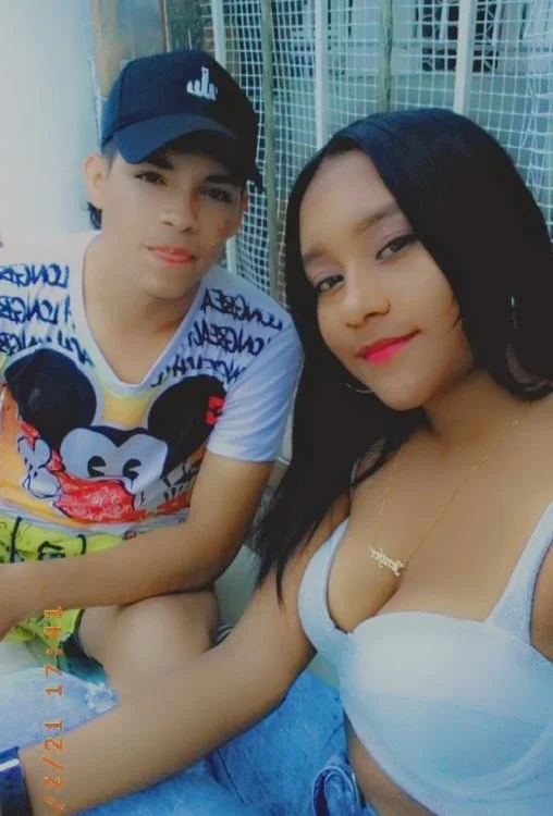 Daniel_And_Anny's Offline XXX Chat
