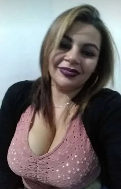 fernanda_love7's Offline Chat Room