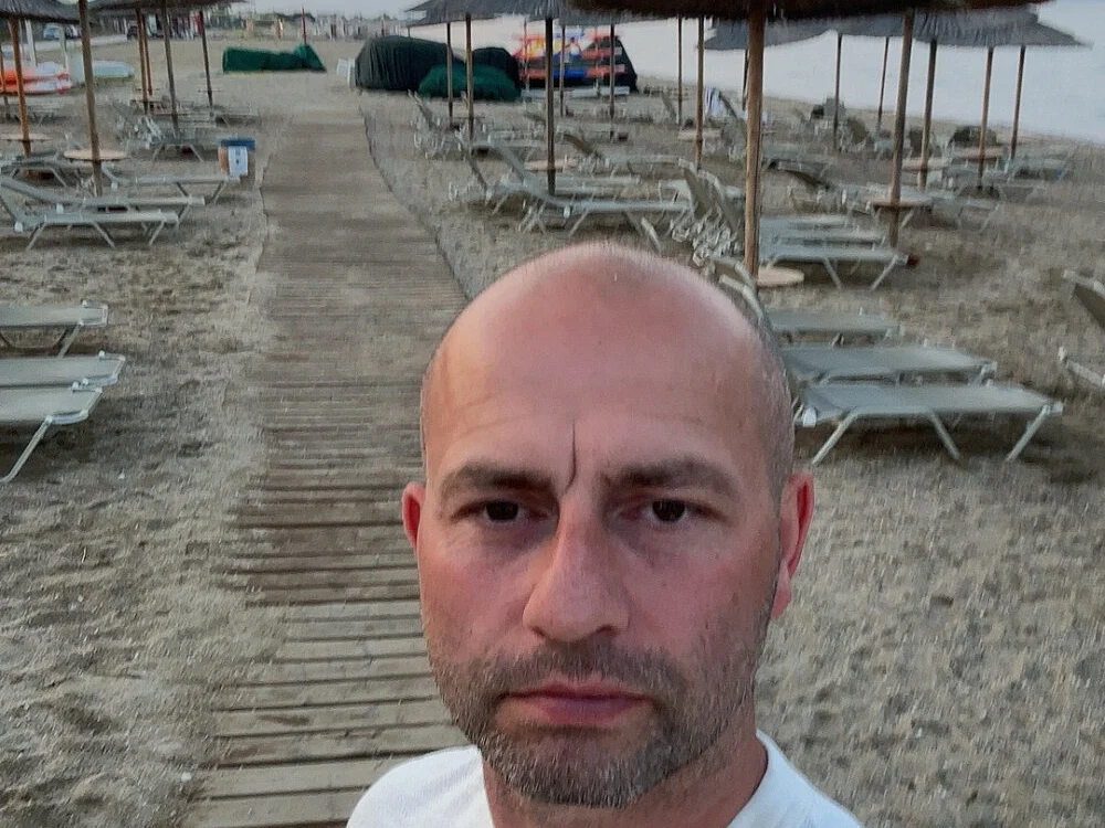 sevenisthemagicnum: συνομιλία ΧΧΧ εκτός σύνδεσης