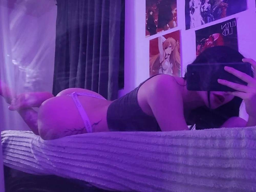 malia_ offline chat-rom