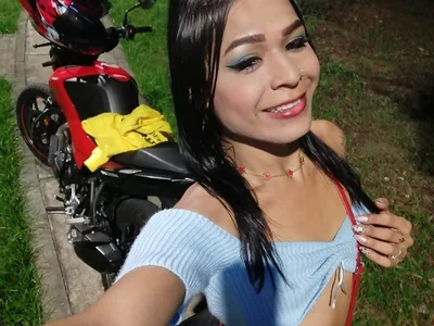 Paris_hoot02 - Trans 