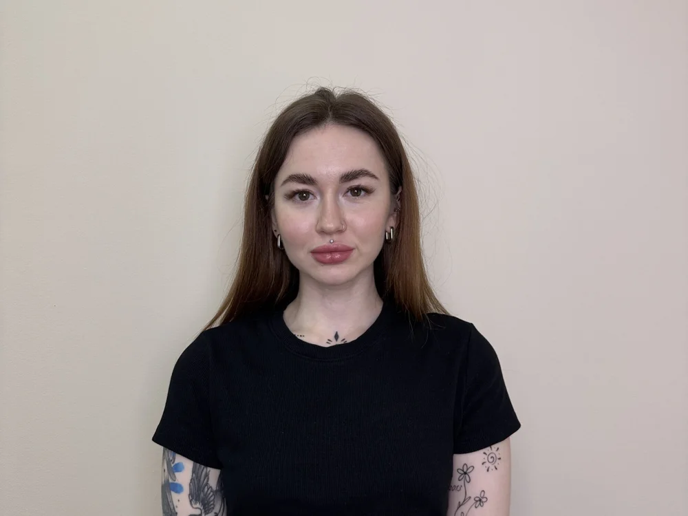 CarieHeu's Offline Chat Room