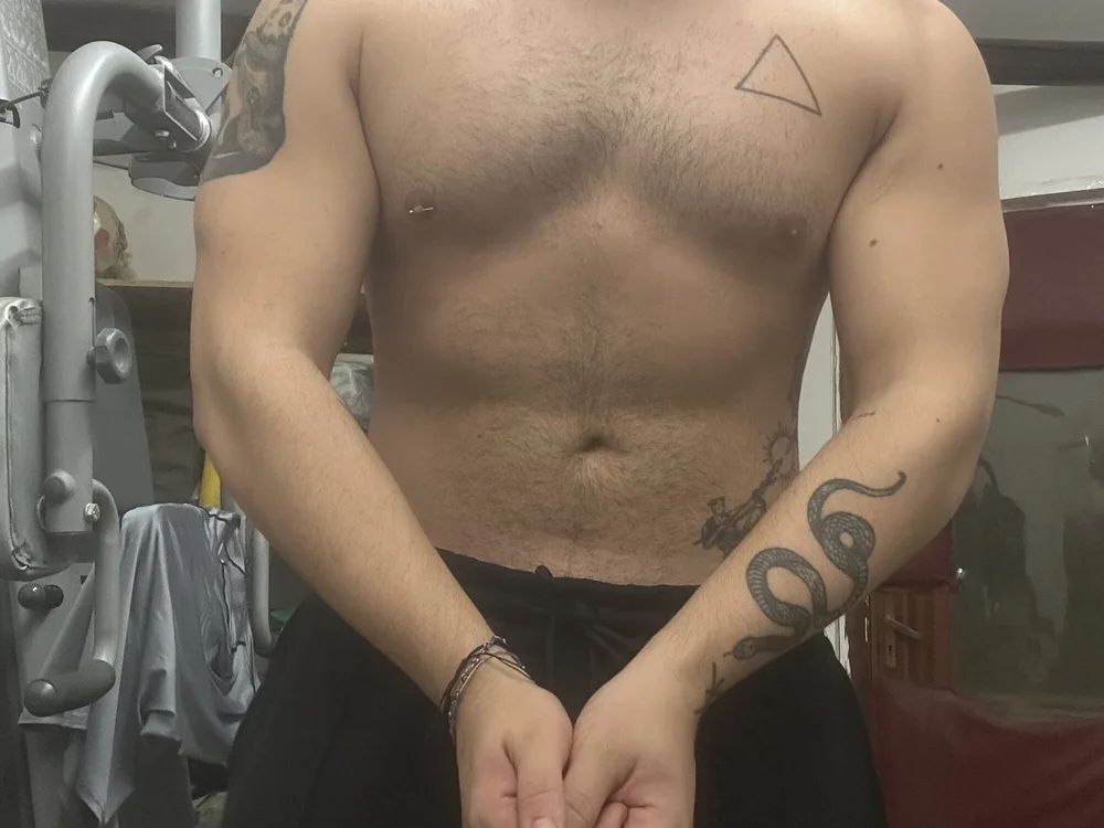 igiuil Chat XXX offline