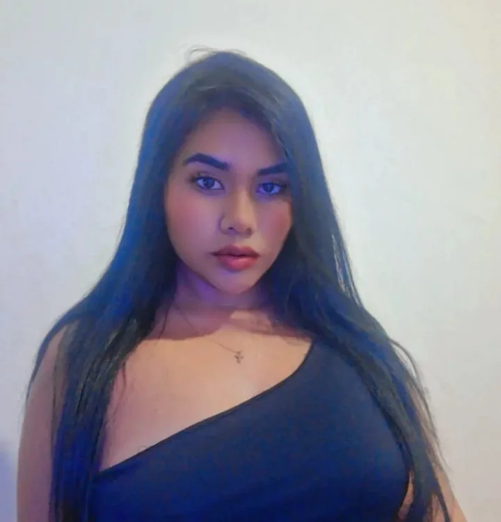 amber_love-'s Offline XXX Chat