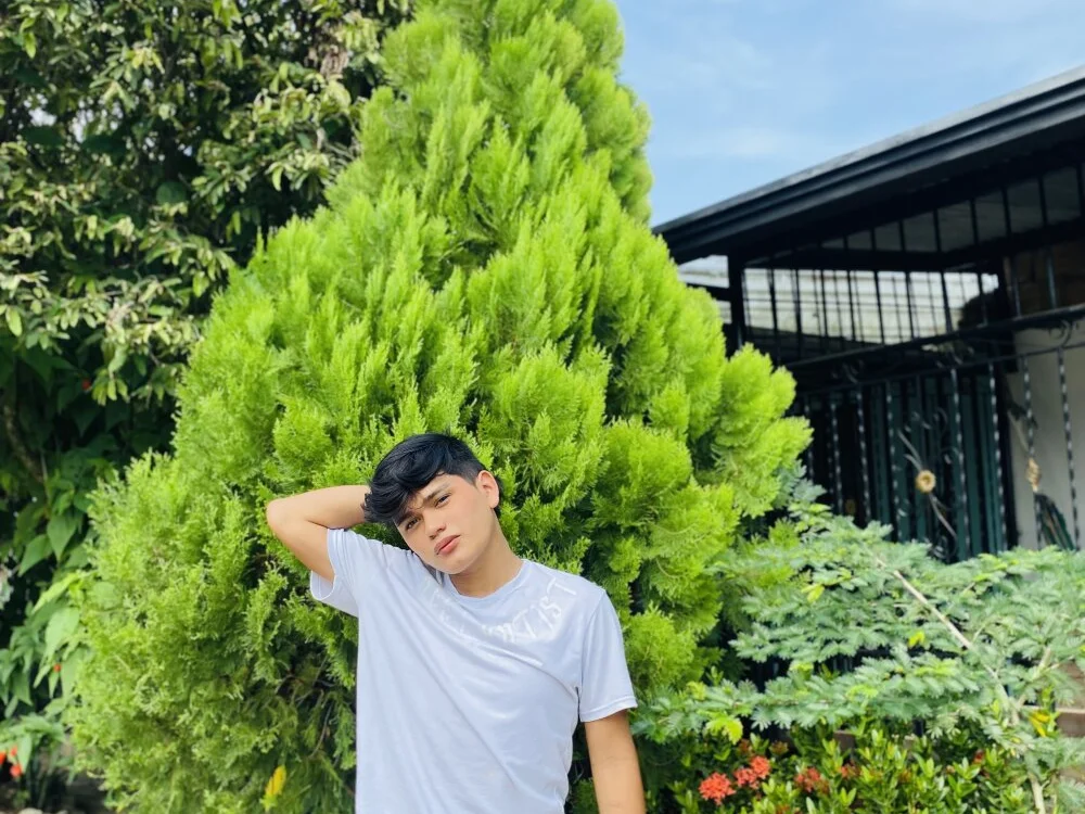 Offline XXX chat modela patrick_storm