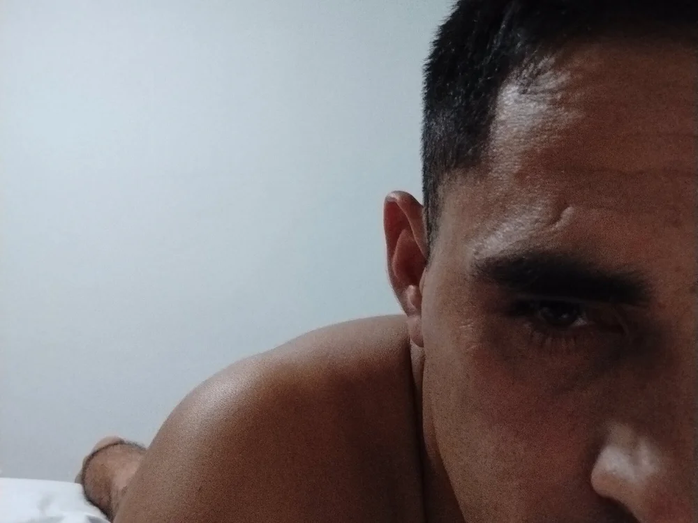 elthor33's Offline XXX Chat