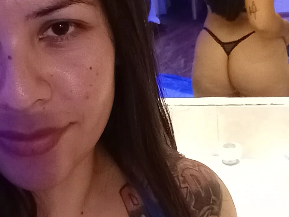 Phòng Chat Ngoại tuyến Dulce-Noe90