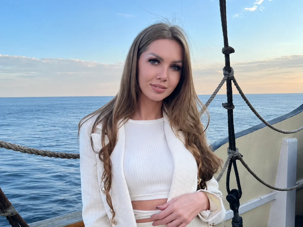 Amy__Chambers' Offline Chat Room