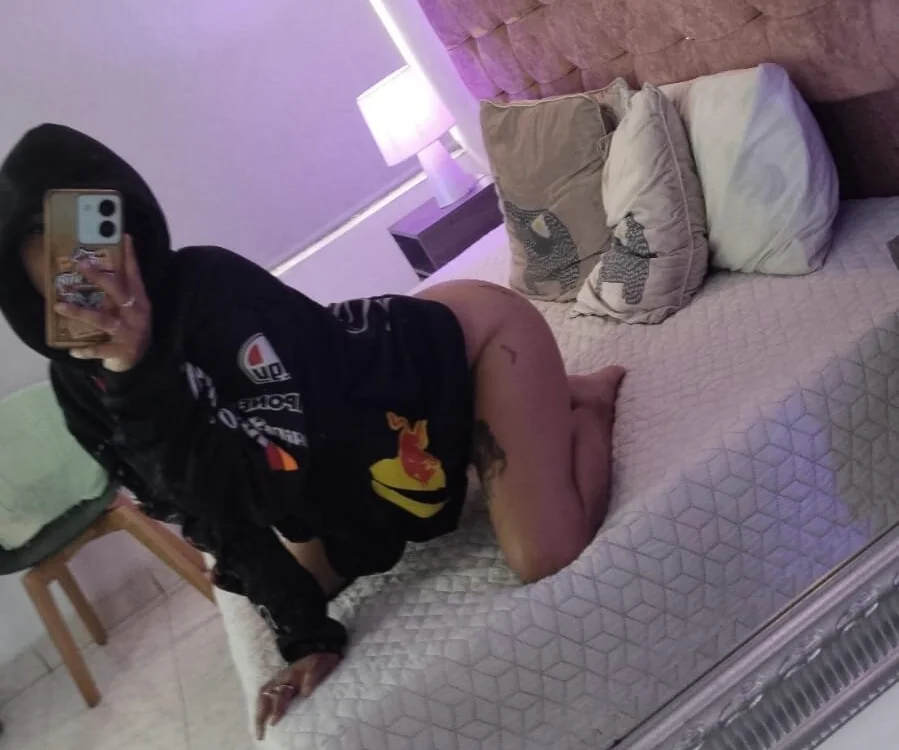 aliss-diaz's Offline XXX Chat