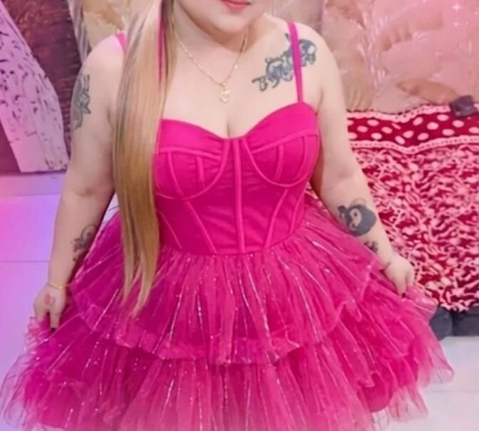 HORNY_MOMM's most recent online preview
