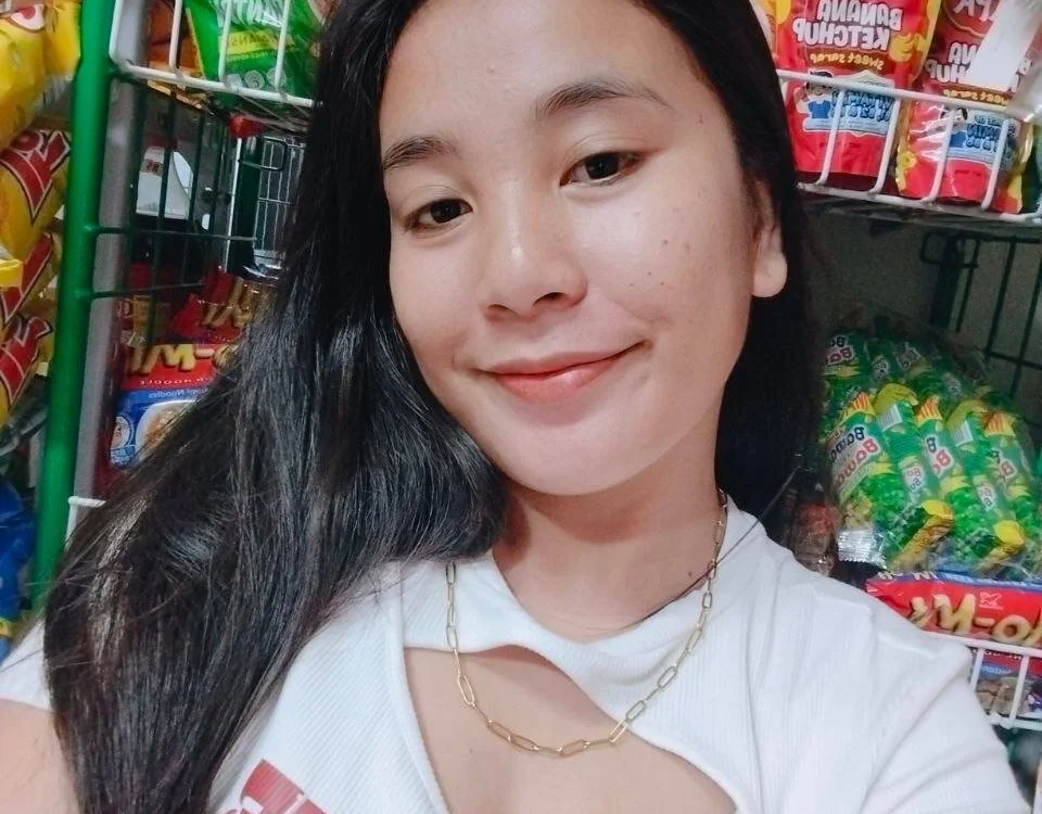 ห้องแชทออฟไลน์ของ RosalbaLaky