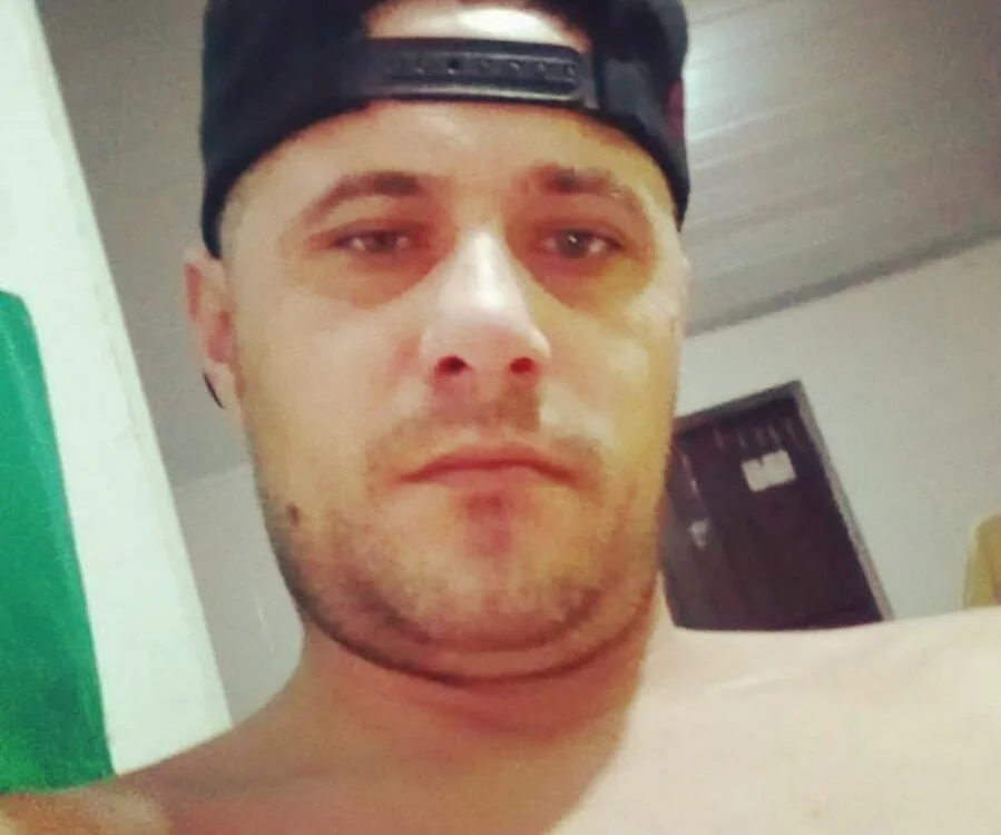 Alexajshduqi offline chatrum