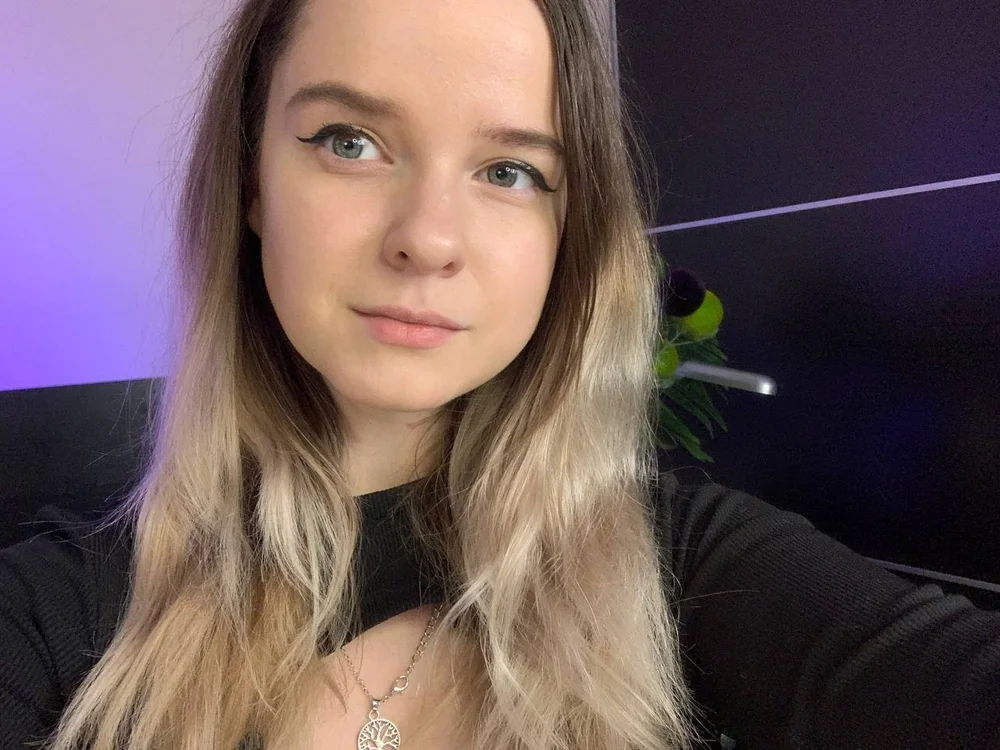 InatiNeria's Offline Chat Room