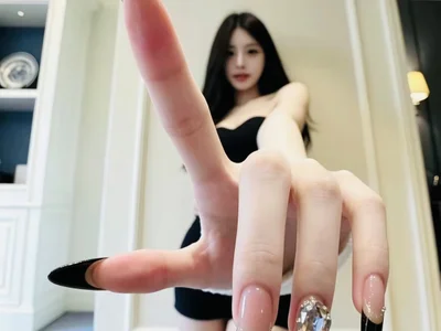 Lucky-youyou Female Romanticyoung Live Webcam Porn