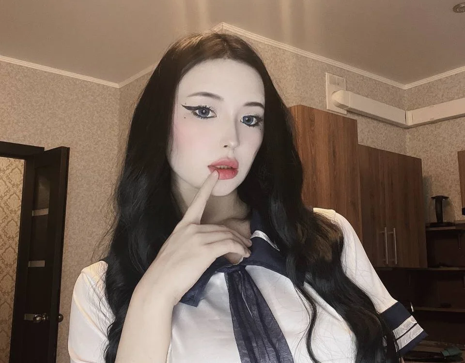 cutiekim_ Obrolan XXX Offline