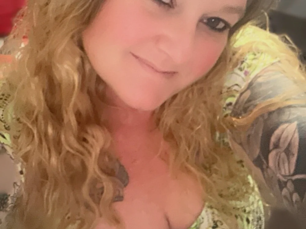 Lusty_lady08 offline chatrum