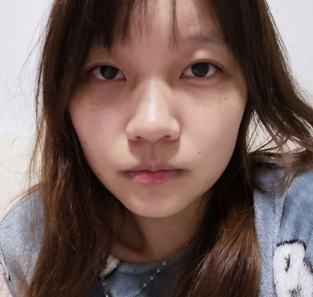 muimui990 離線 XXX 聊天