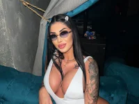 Nicole77777