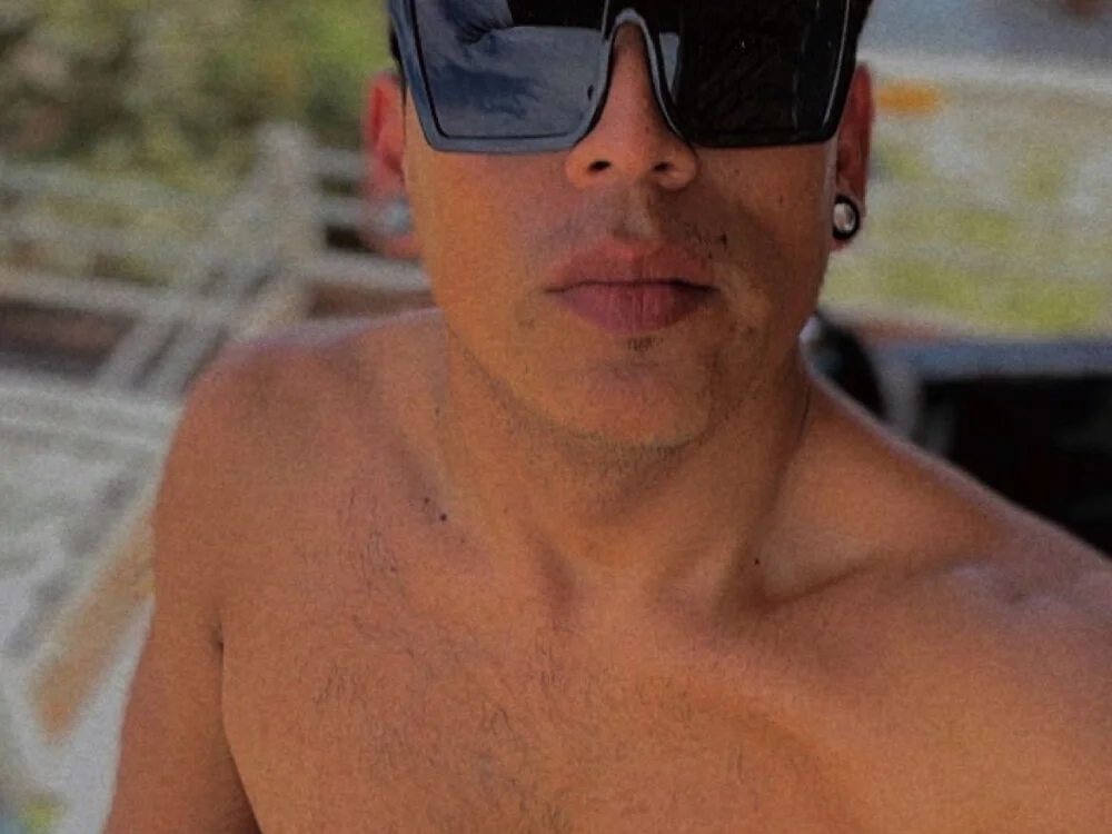 Capxxx offline XXX-chat