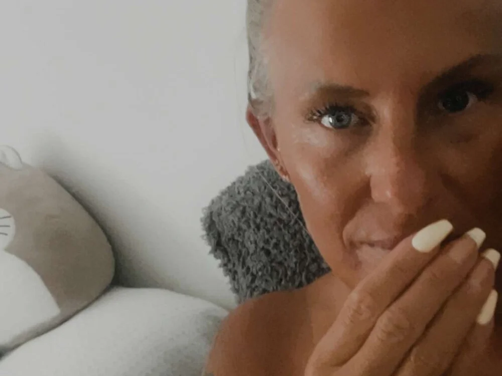 nastyblondemilf Offline XXX Chat