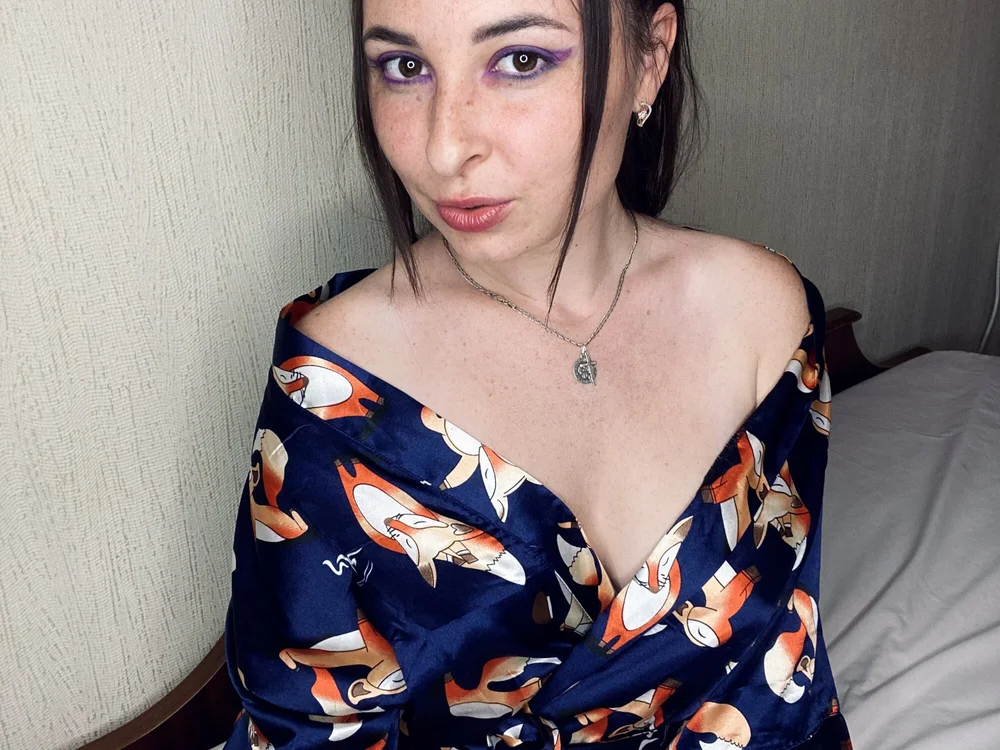 deliyaberry's Offline Chat Room