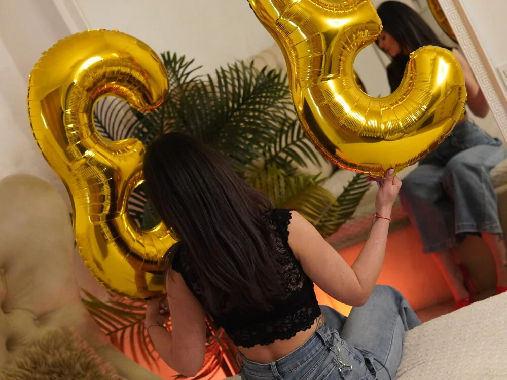 SeductiveMom's Offline XXX Chat