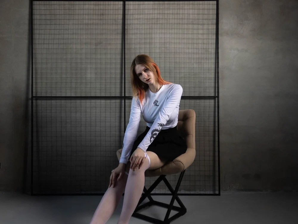 LallyHaileyf's Offline Chat Room